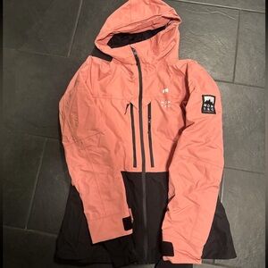 Women’s size medium Ski Jacket Women Coral/Black